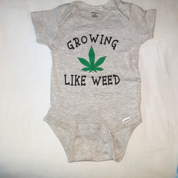 Graphic Onesie - Picture 3 of 3